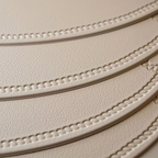 4-piece pack, 30x45 cm, oval embossed placemats, non-slip and durable.
