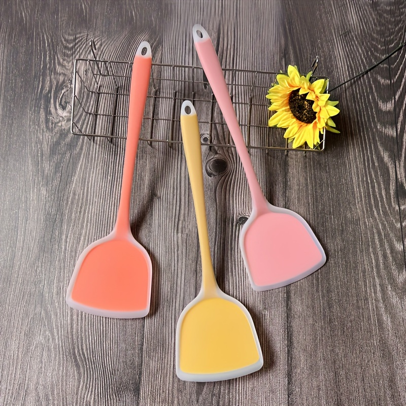 1-pack of heat-resistant translucent silicone spatulas