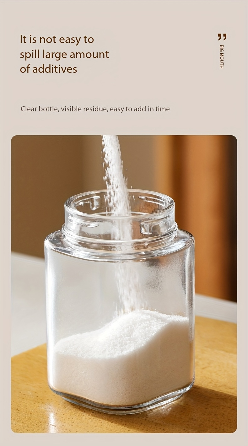 Household metering salt bottle, double-mouth metering control salt spray seasoning can