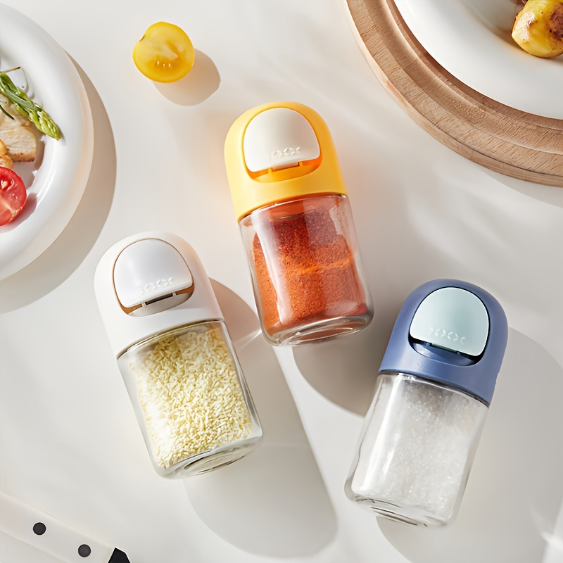 Glass condiment jars with precise measuring devices