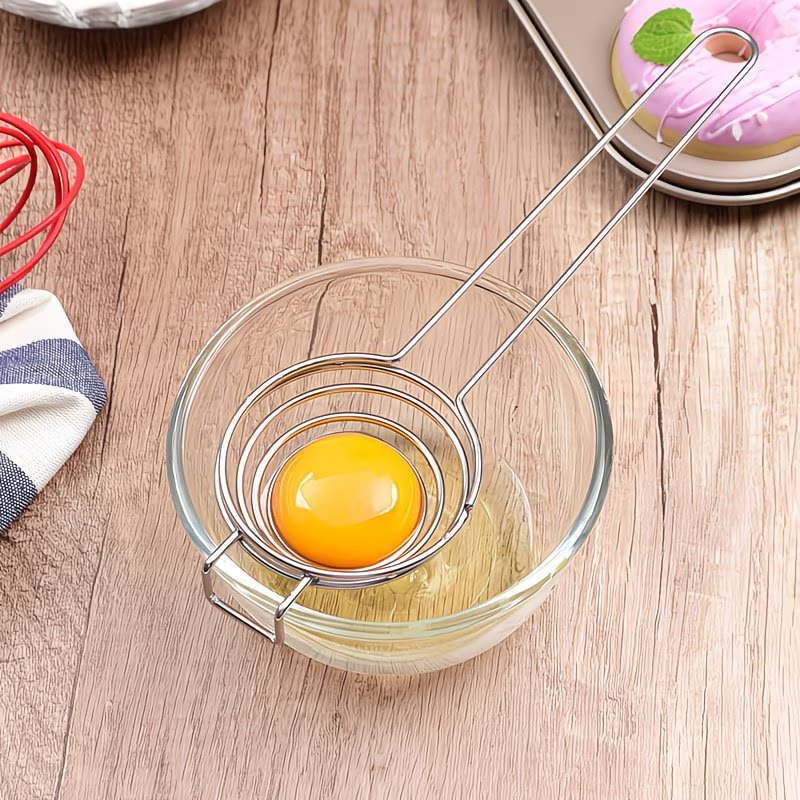 1 high-quality stainless steel egg yolk separator