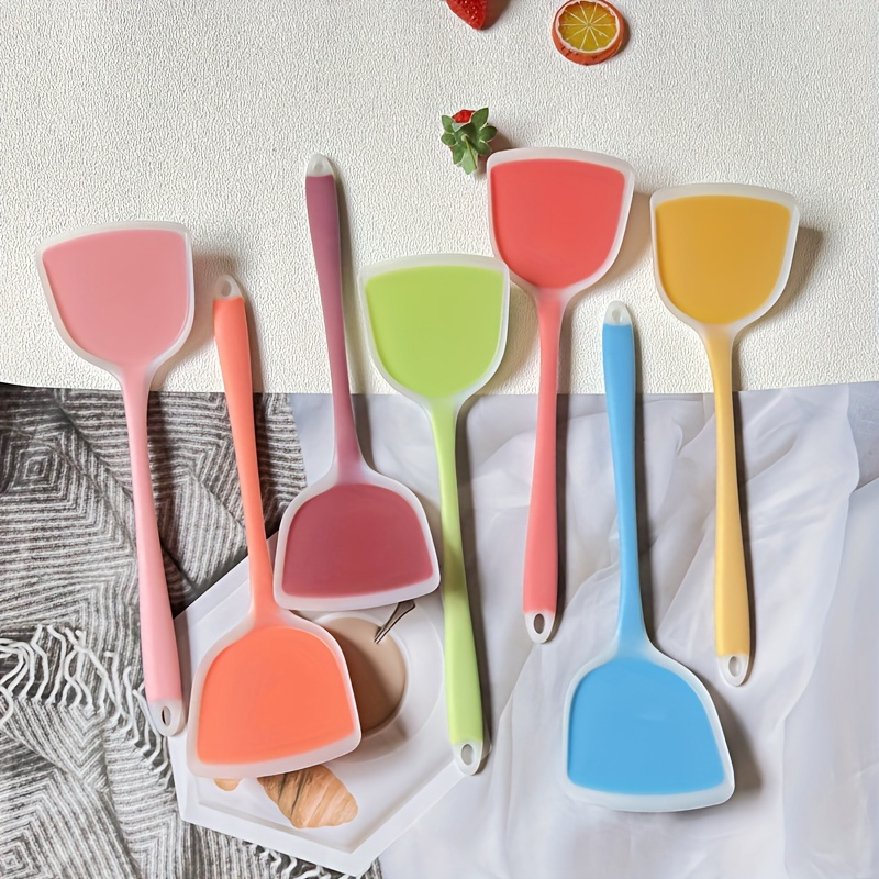 1-pack of heat-resistant translucent silicone spatulas