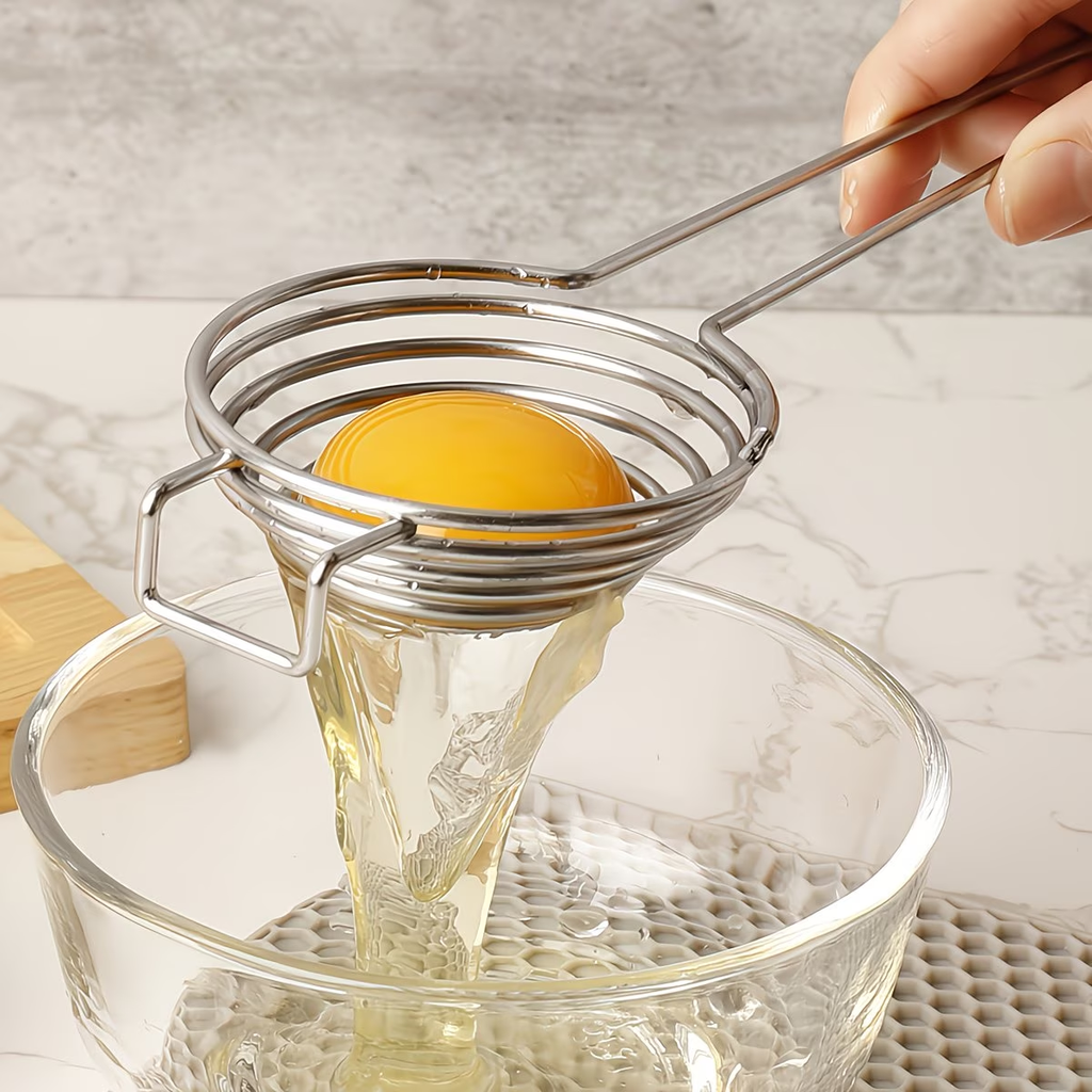 1 high-quality stainless steel egg yolk separator